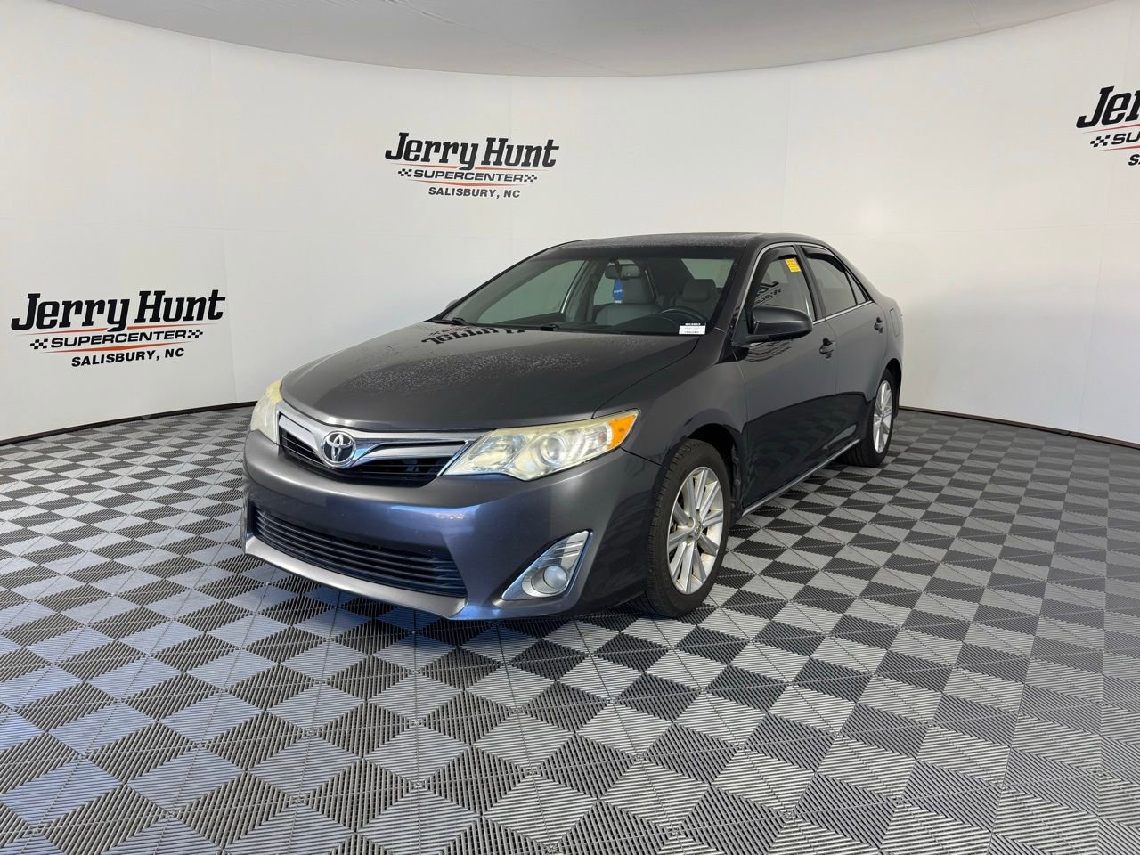 Used 2013 Toyota Camry XLE
