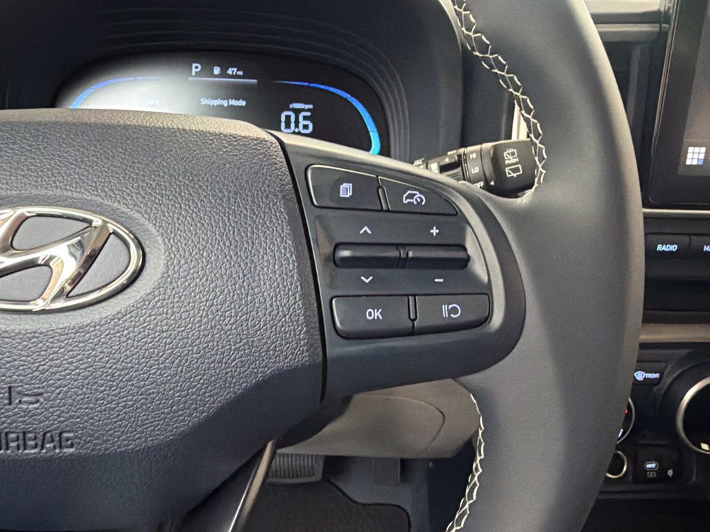 New 2026 Hyundai Venue FWD image 18