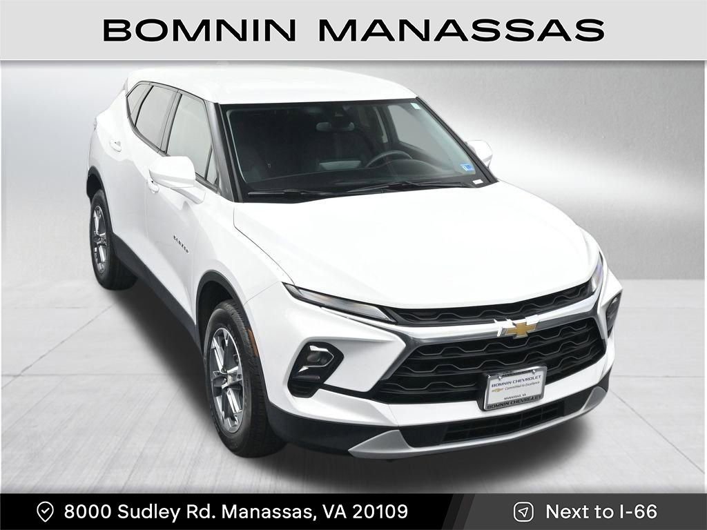 Used 2023 Chevrolet Blazer LT image 27