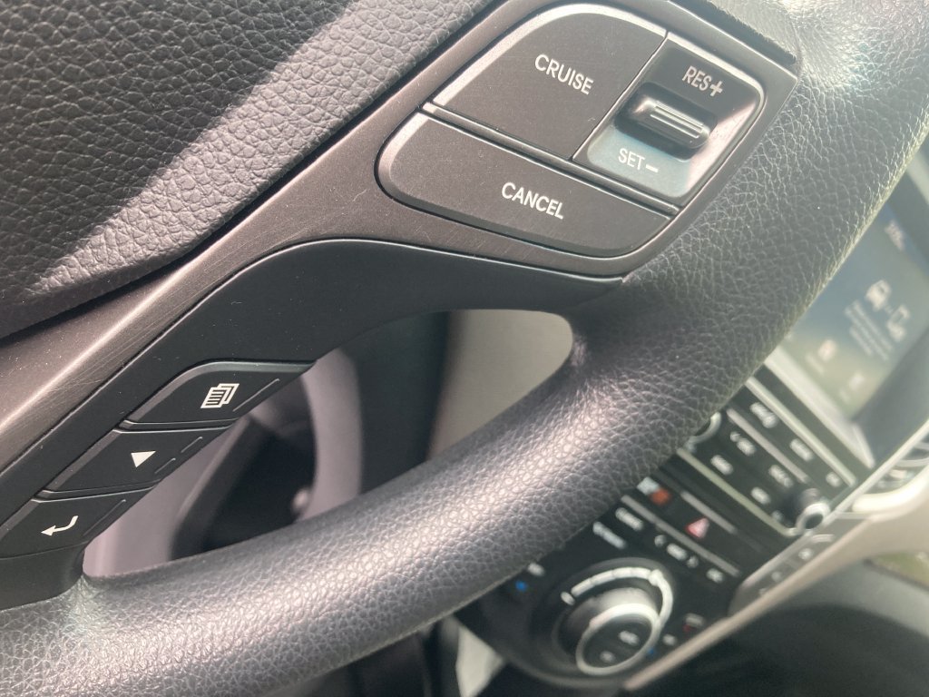 Used 2017 Hyundai Santa Fe Sport AWD/4WD image 39