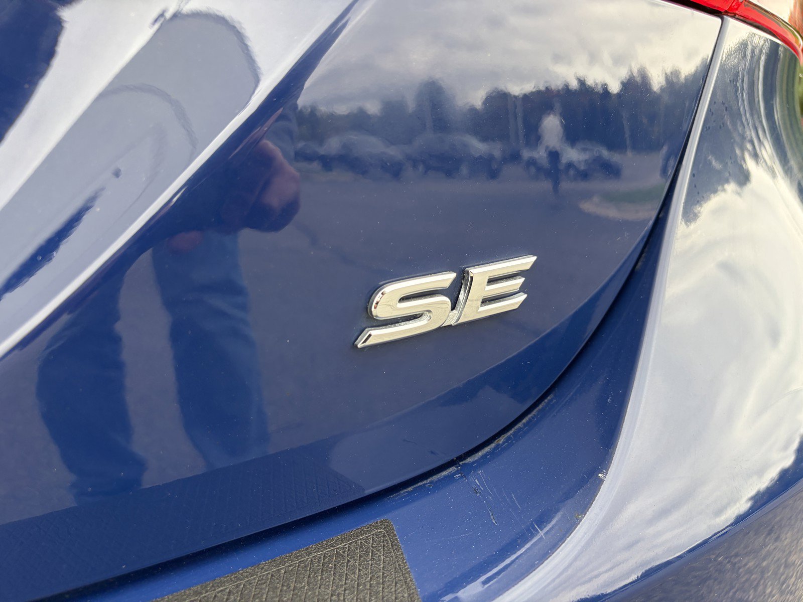 Used 2023 Toyota Camry SE FWD image 29