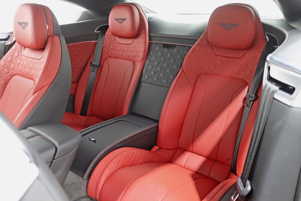 Used 2020 Bentley Continental GT AWD/4WD image 32