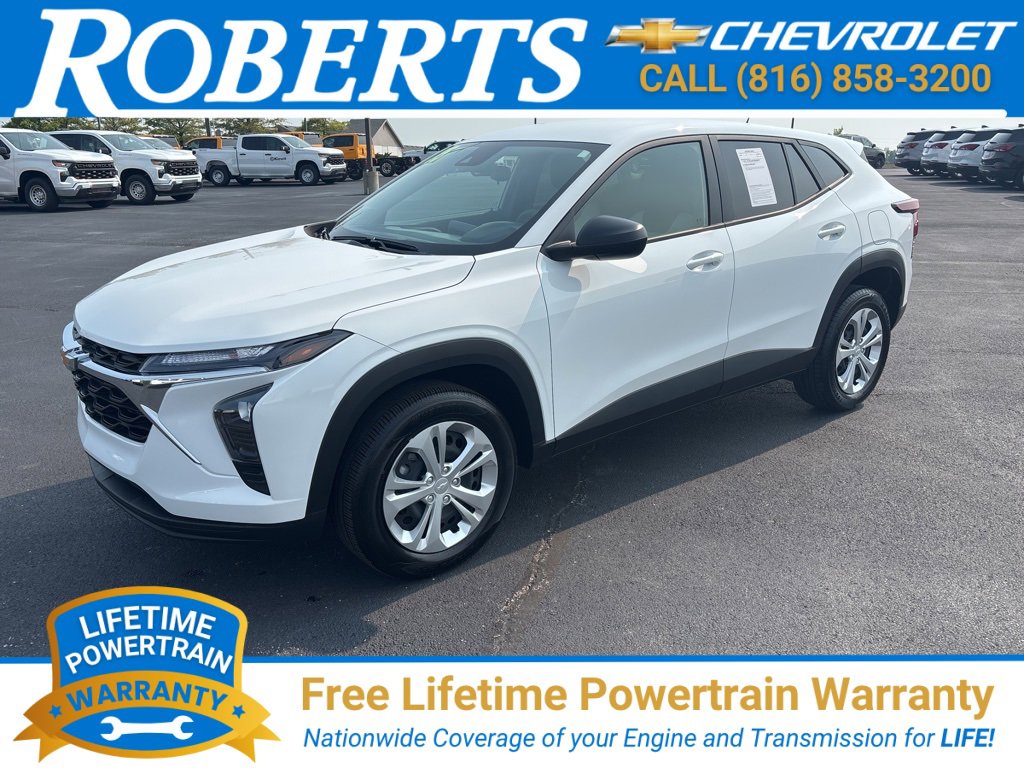 Used 2025 Chevrolet Trax LS