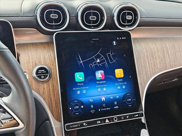 Used 2025 Mercedes-Benz GLC 300 image 12