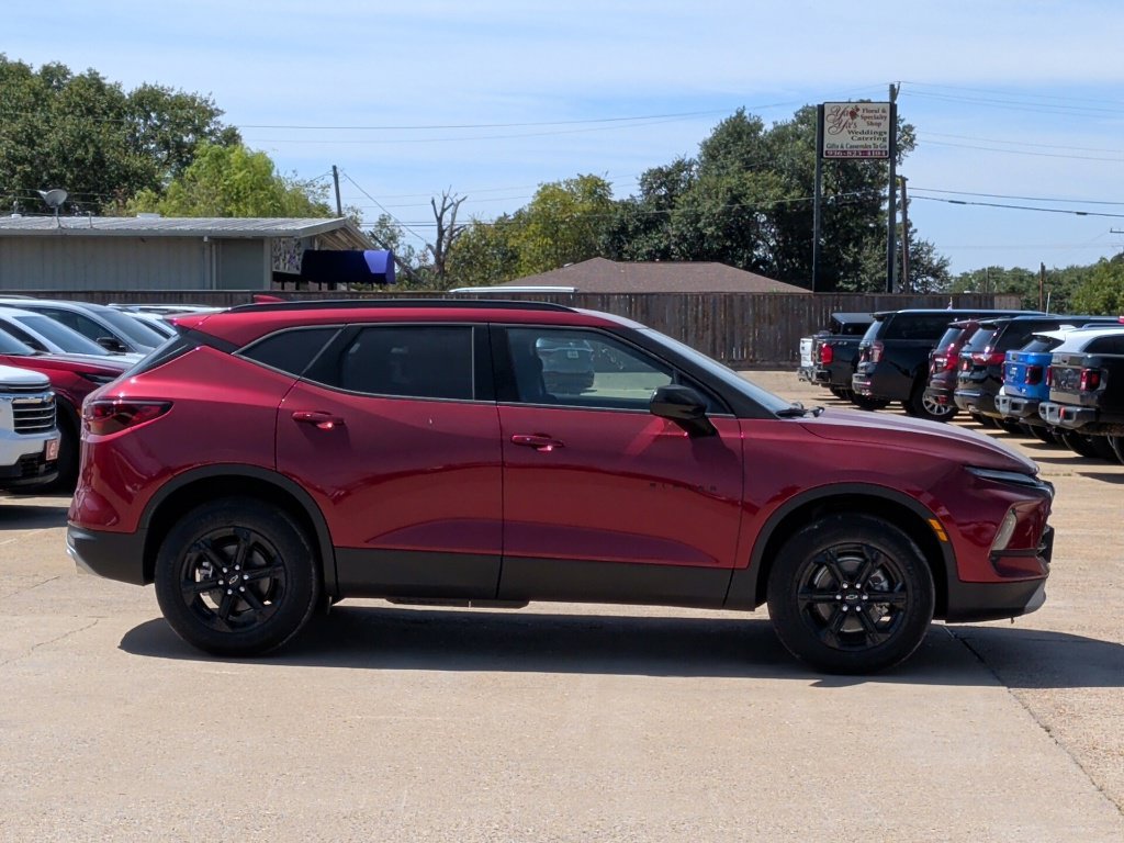 New 2026 Chevrolet Blazer LT w/ Convenience Package FWD image 9
