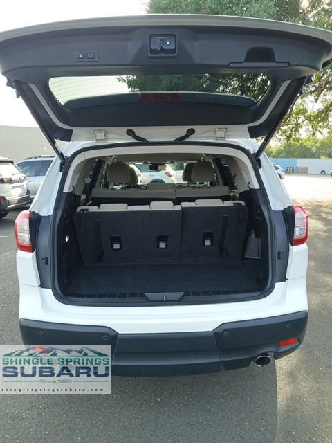 Certified 2025 Subaru Ascent Premium image 32