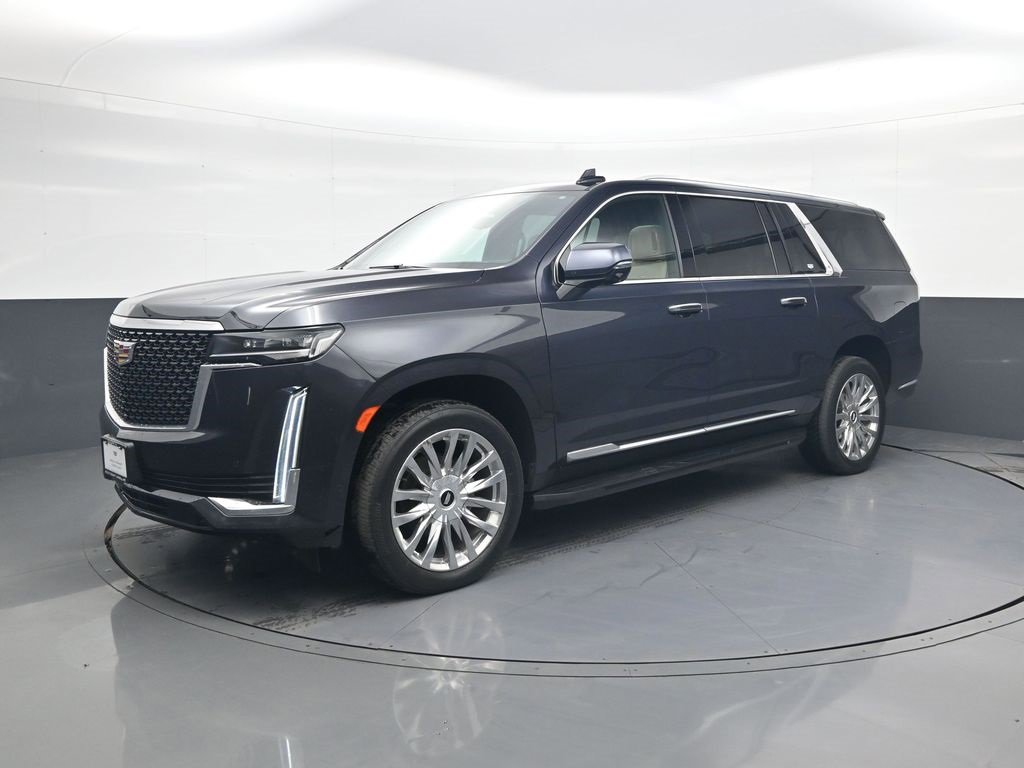 Used 2023 Cadillac Escalade ESV Premium Luxury image 3