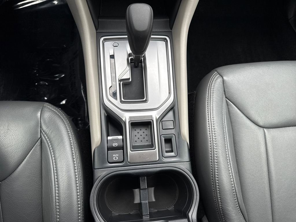 Used 2022 Subaru Forester Base image 21