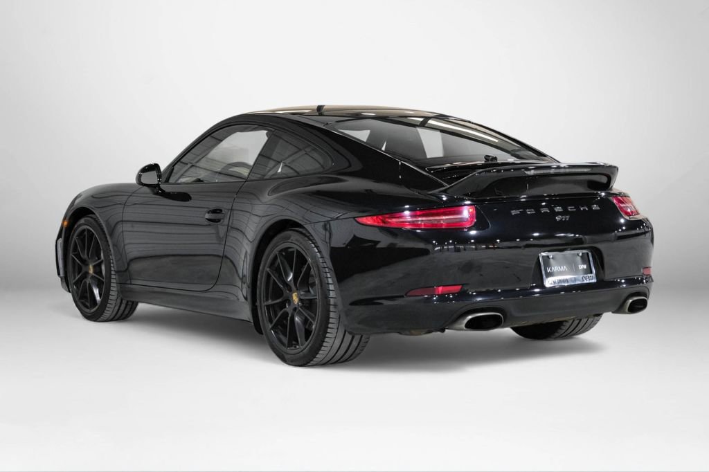 Used 2016 Porsche 911 Carrera Black Edition RWD image 8