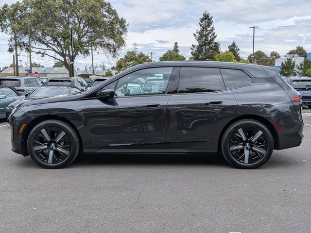 Certified 2024 BMW iX xDrive50 w/ Convenience Package AWD/4WD image 9