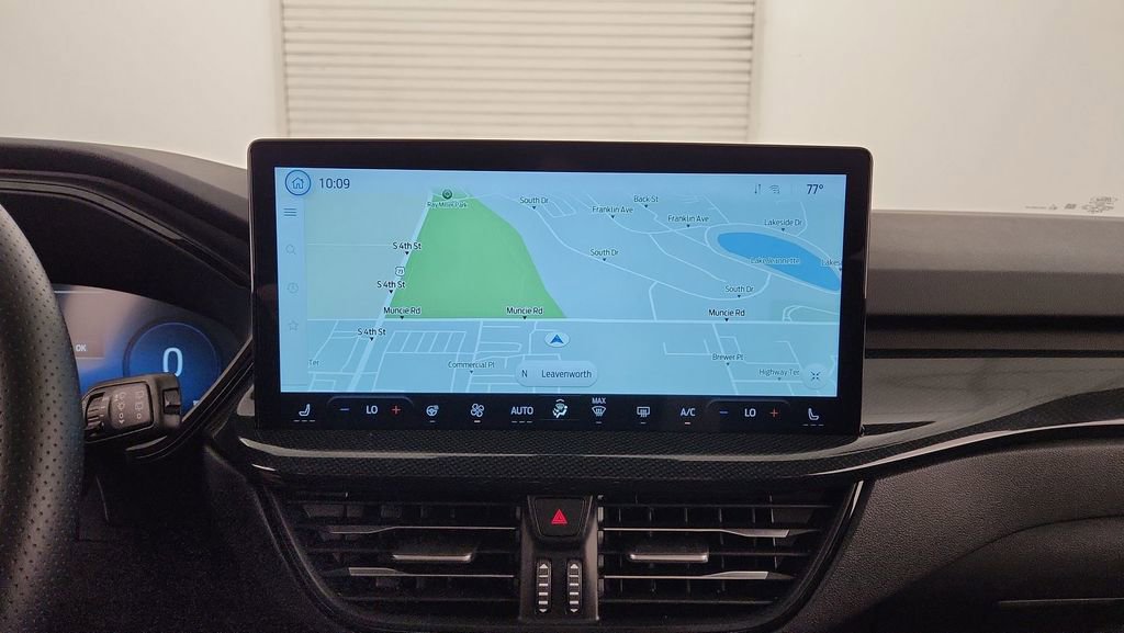 New 2024 Ford Escape ST-Line Select w/ Tech Pack #2 AWD/4WD image 13