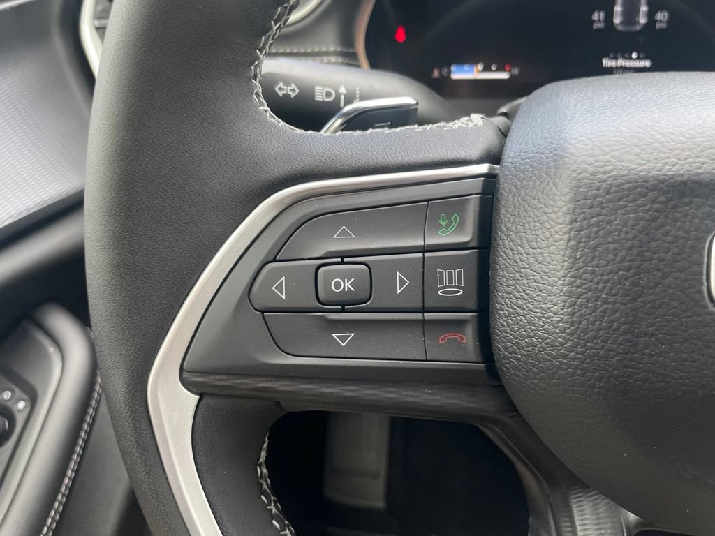 New 2026 Jeep Grand Cherokee Laredo X AWD/4WD image 17
