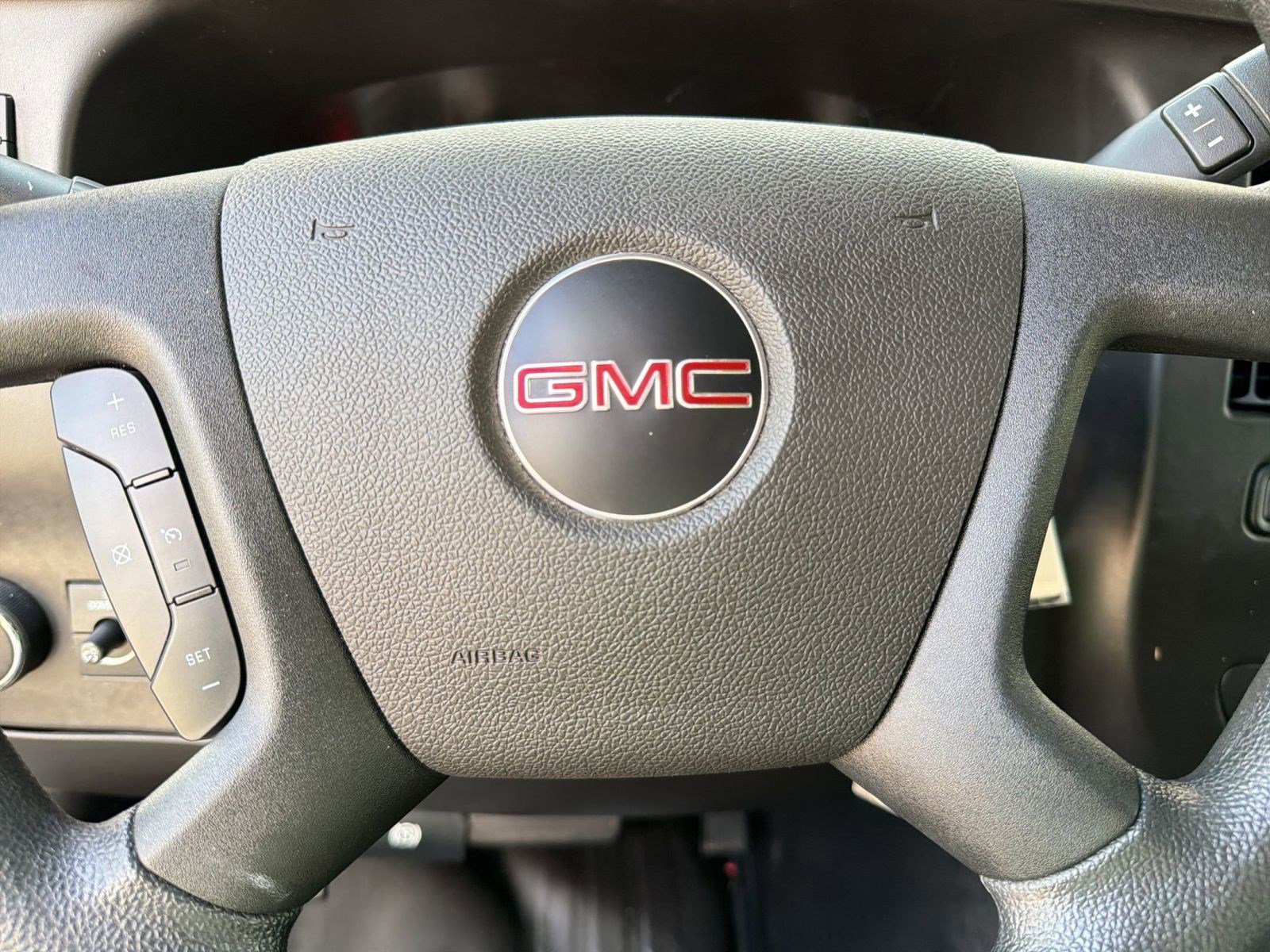 Certified 2024 GMC Savana 2500 w/ Driver Convenience Package image 21