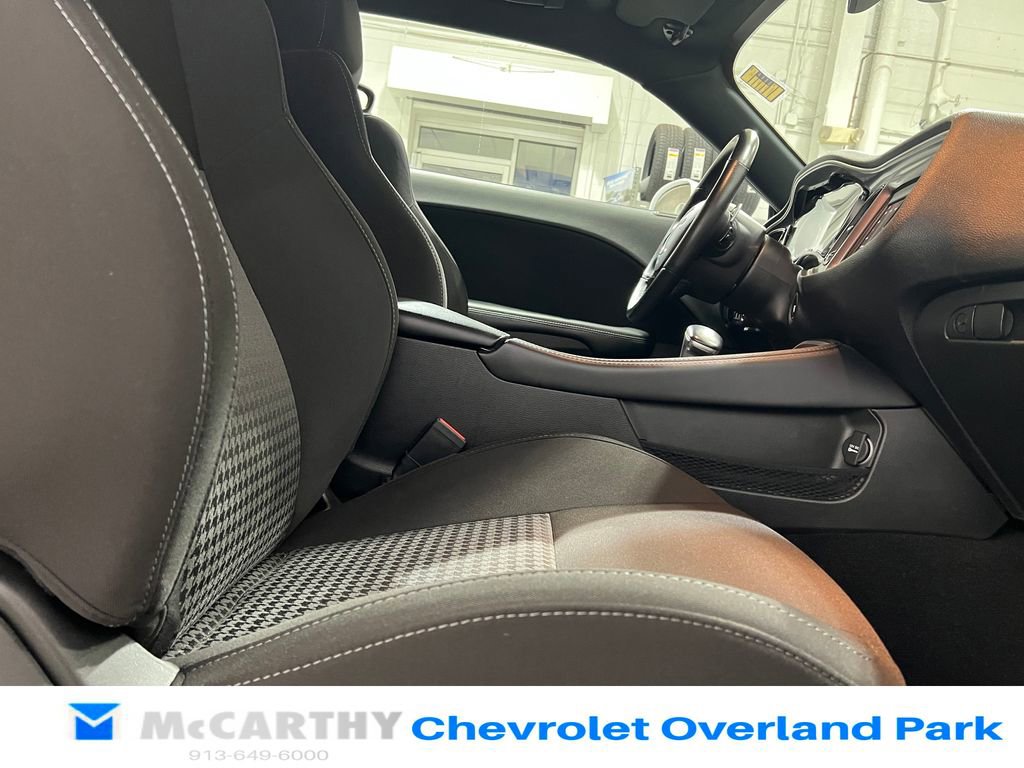 Used 2022 Dodge Challenger R/T image 25