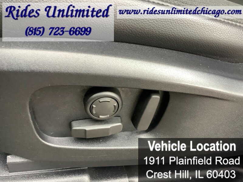 Used 2020 Land Rover Defender 110 SE AWD/4WD image 18