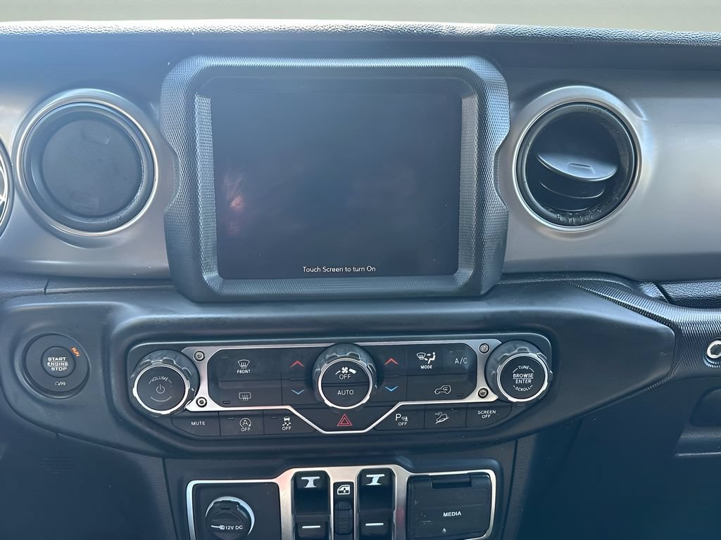 Used 2021 Jeep Wrangler Unlimited Sport AWD/4WD image 24