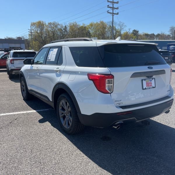 Used 2022 Ford Explorer XLT w/ Equipment Group 202A AWD/4WD video 3
