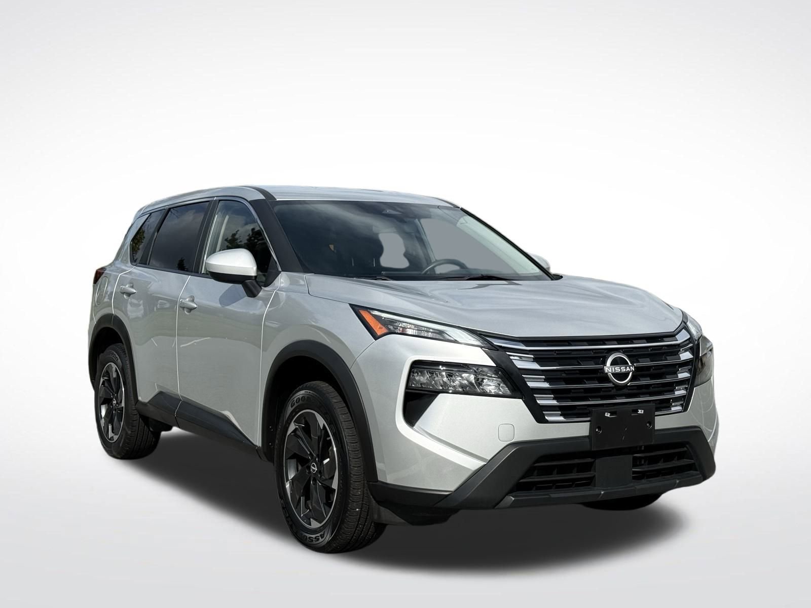 Used 2024 Nissan Rogue SV image 3