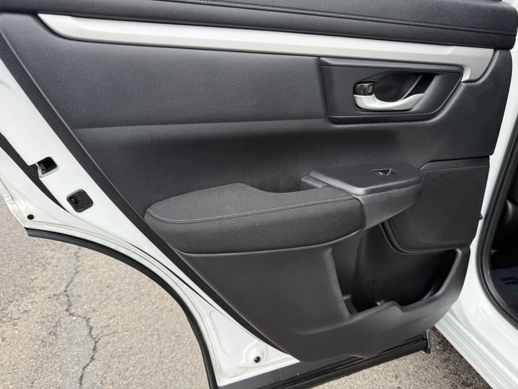 Used 2021 Honda CR-V Special Edition image 23