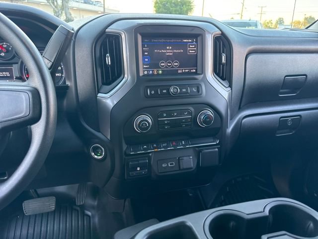 Certified 2025 Chevrolet Silverado 1500 W/T w/ WT Value Package image 17