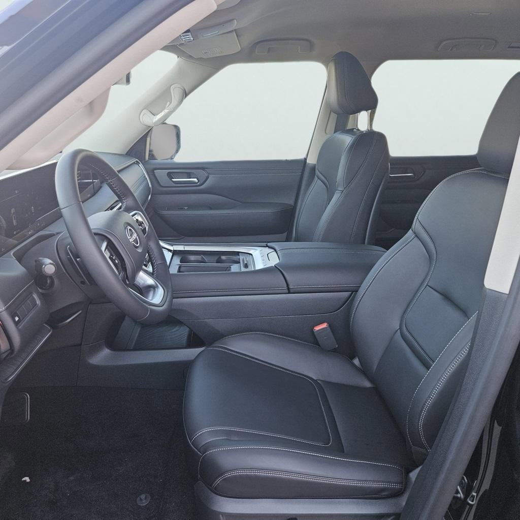 New 2026 Nissan Armada SV image 10