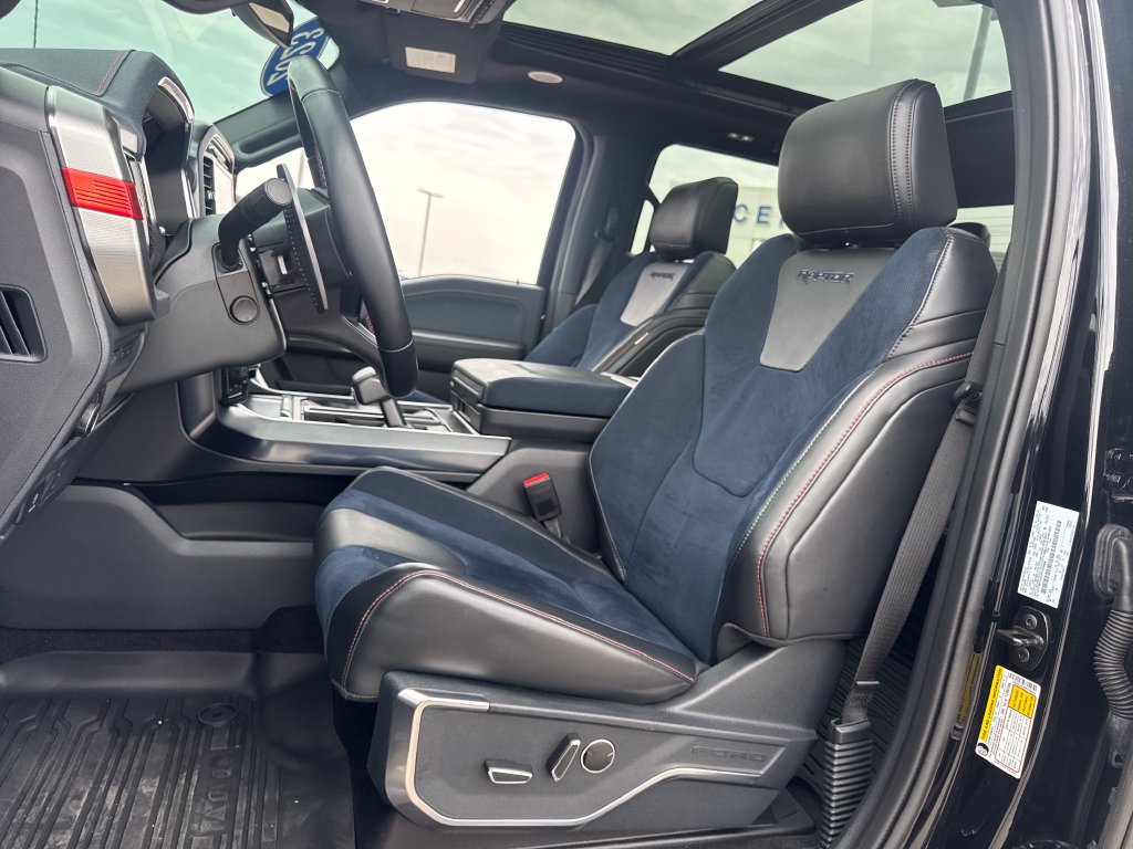 Used 2023 Ford F150 Raptor w/ Raptor 37 Performance Package AWD/4WD image 18