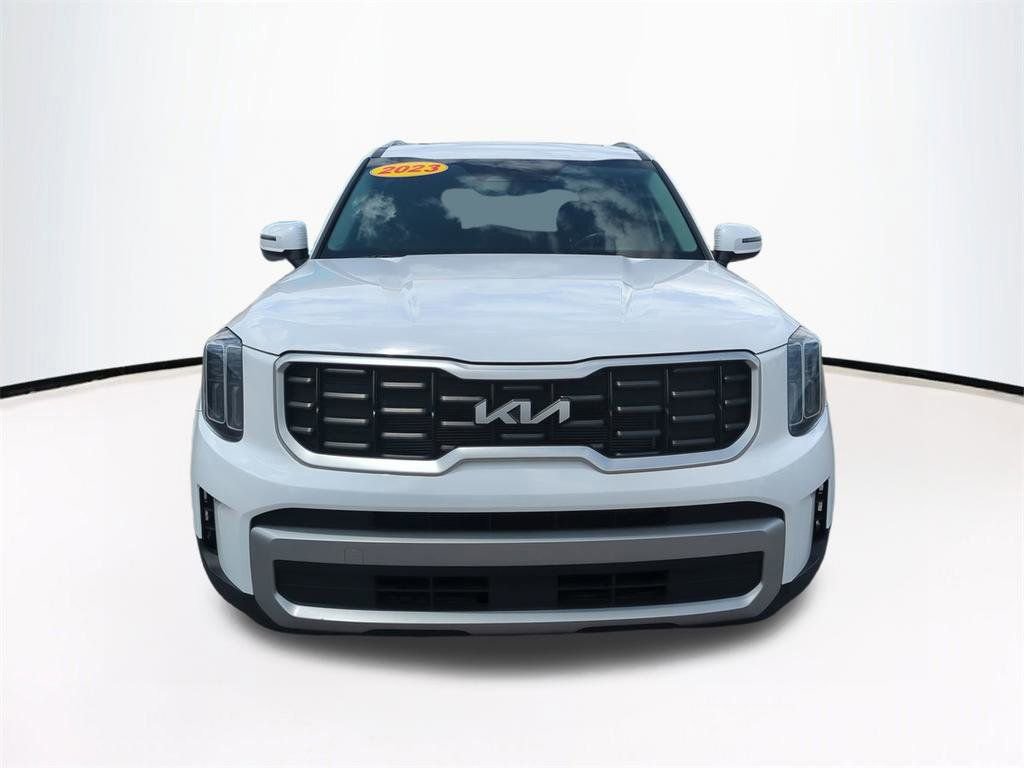Used 2023 Kia Telluride S w/ S Sunroof Package image 3