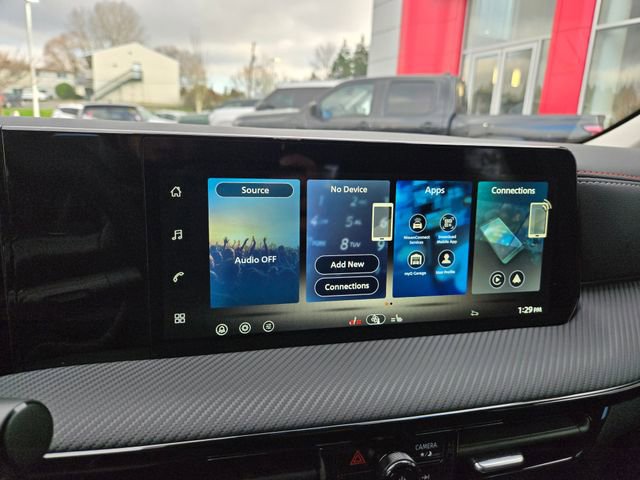 New 2026 Nissan Kicks SR w/ Cold Weather Package image 18