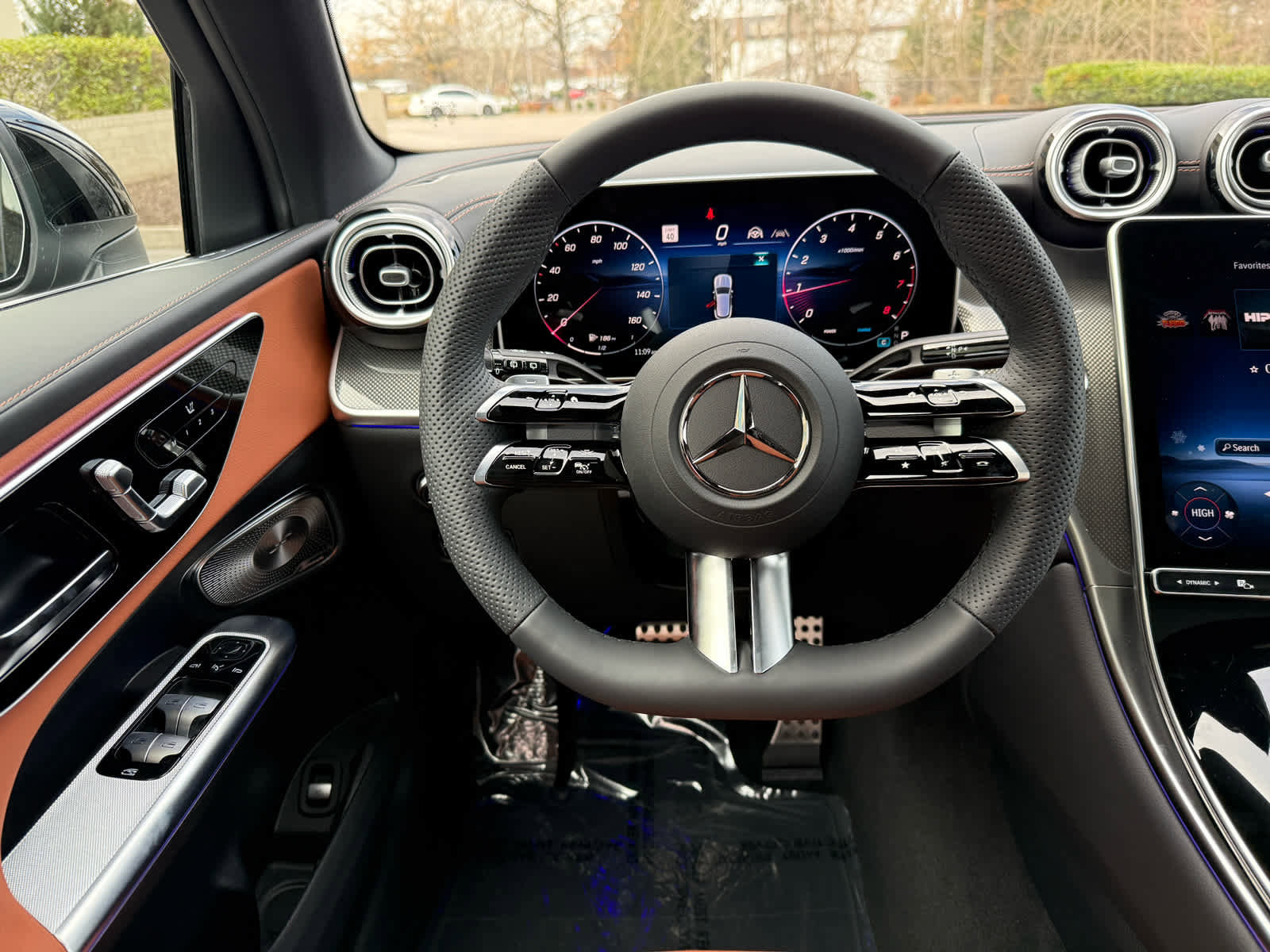 New 2026 Mercedes-Benz GLC 300 GLC 300 image 14