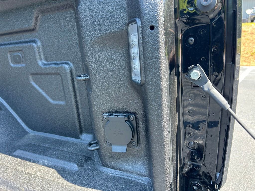 Certified 2026 GMC Sierra 2500 AT4X AWD/4WD image 30