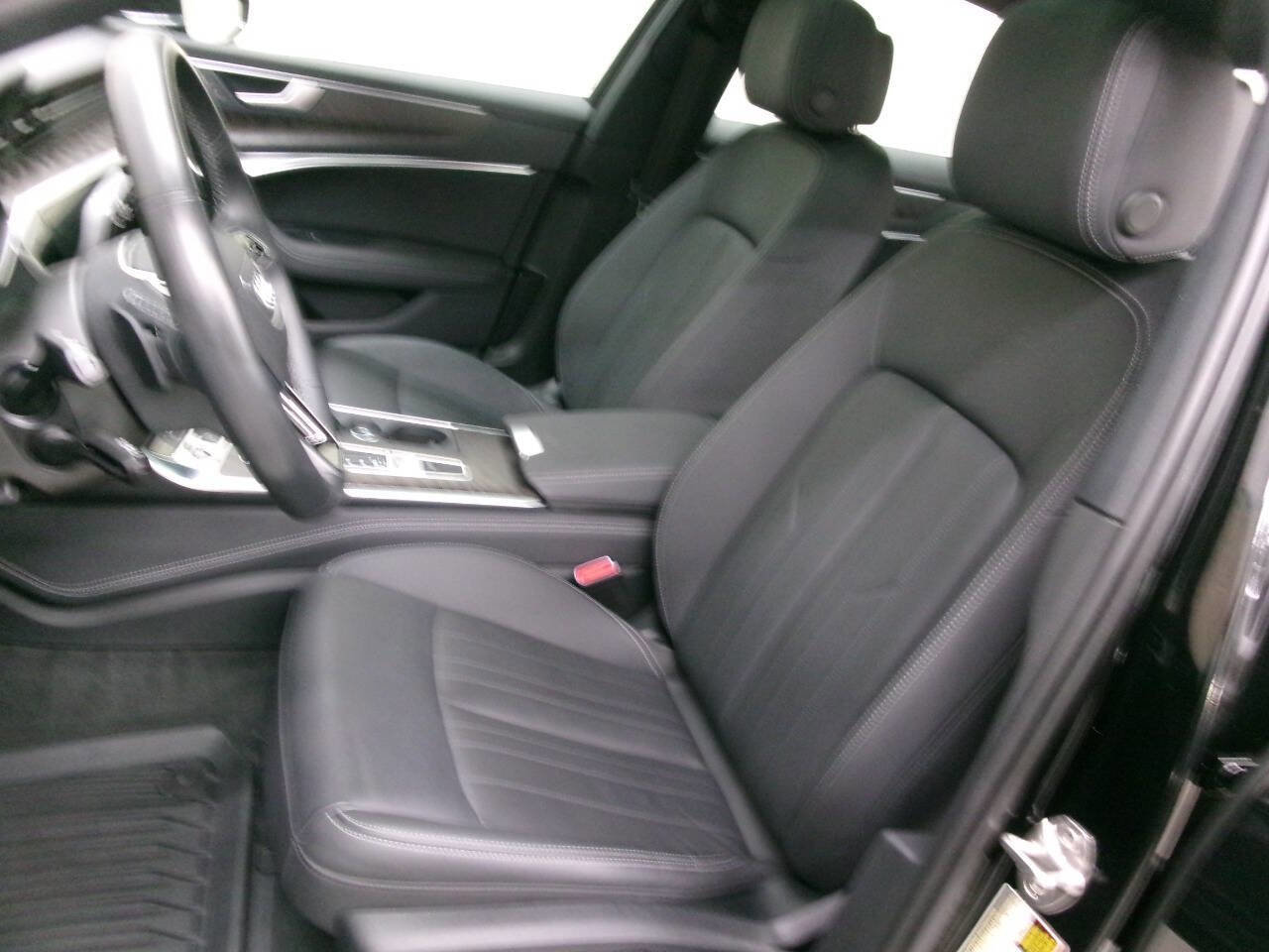 Used 2022 Audi A6 Premium Plus w/ Premium Plus Package image 18