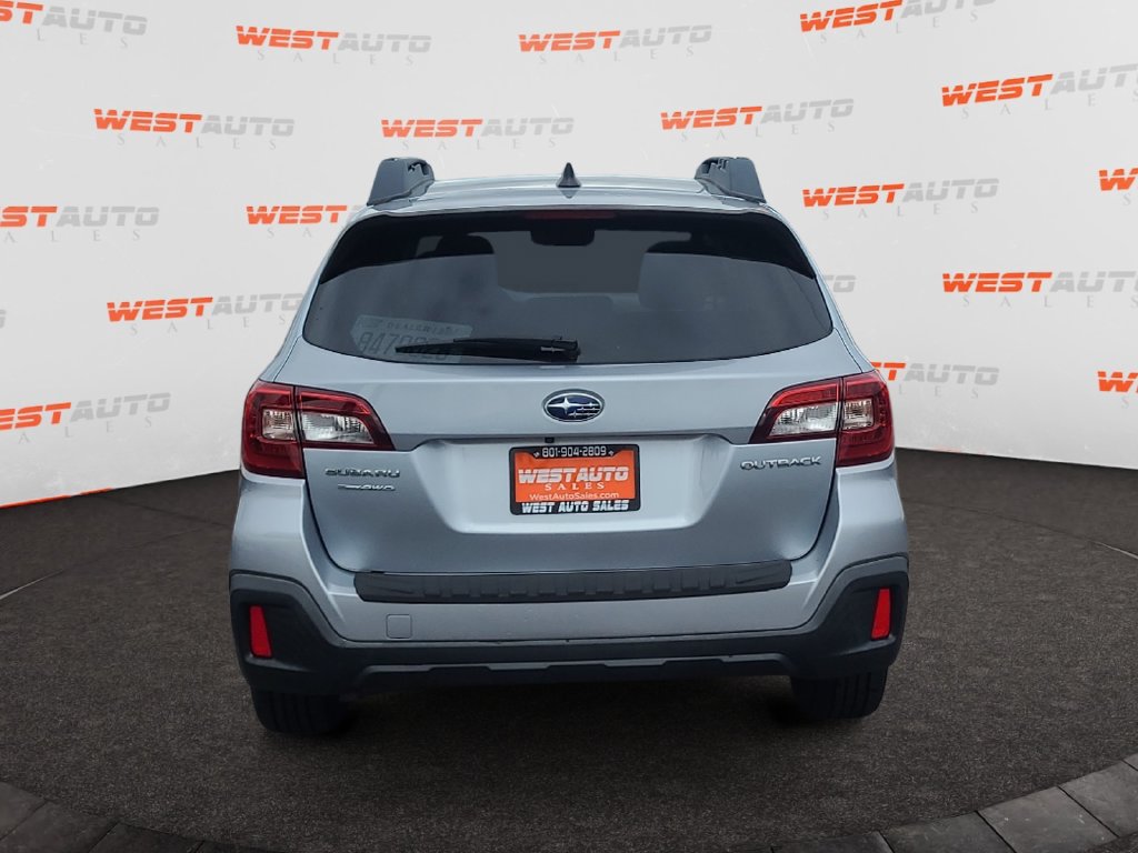 Used 2018 Subaru Outback 2.5i Premium AWD/4WD image 4