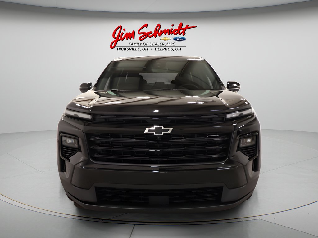 New 2027 Chevrolet Traverse LT w/ Midnight/Sport Edition FWD image 3