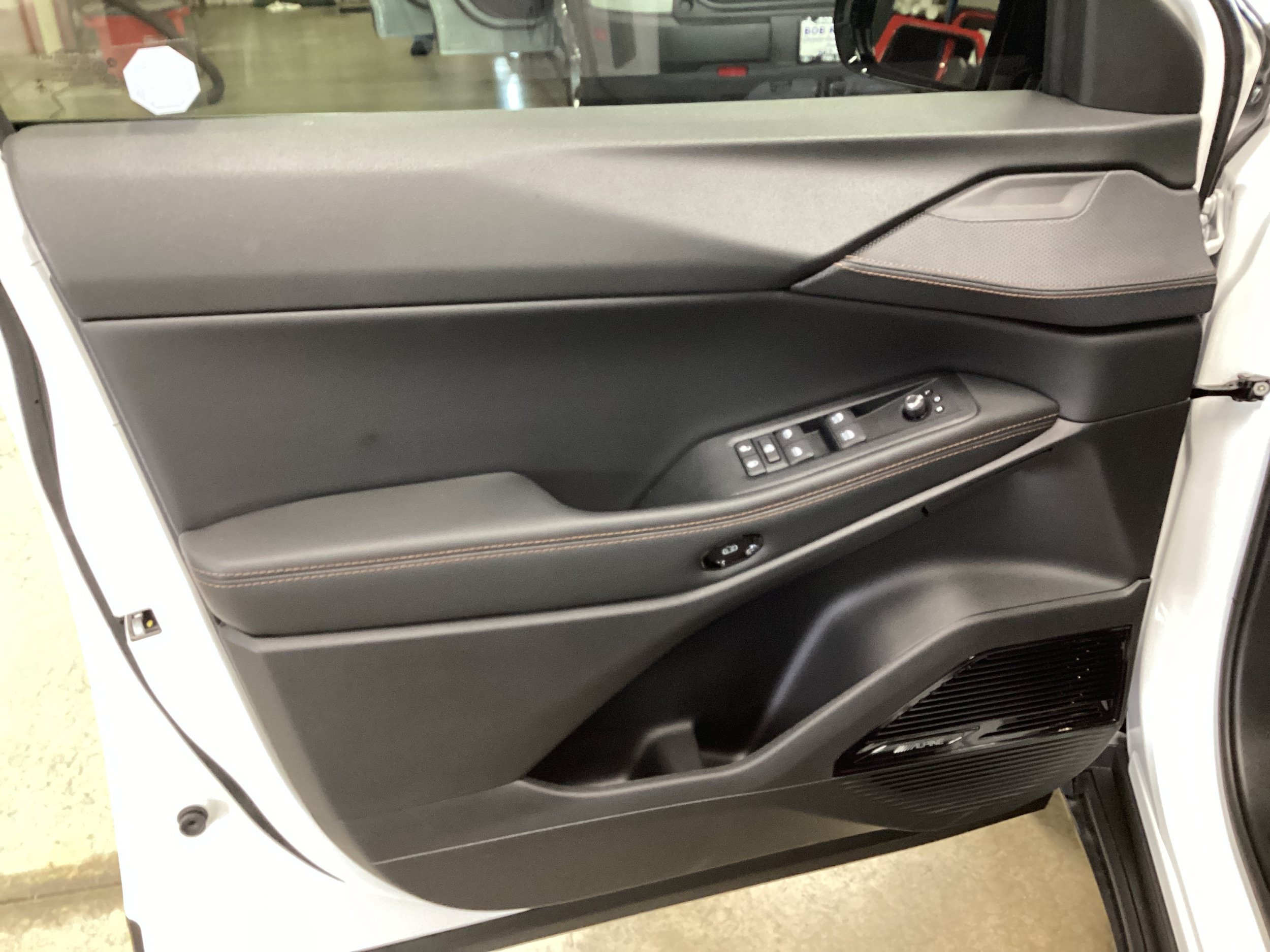 New 2026 Jeep Cherokee Limited AWD/4WD image 12