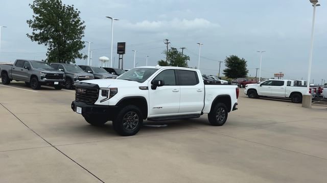 Used 2024 GMC Sierra 1500 AT4X AWD/4WD image 4