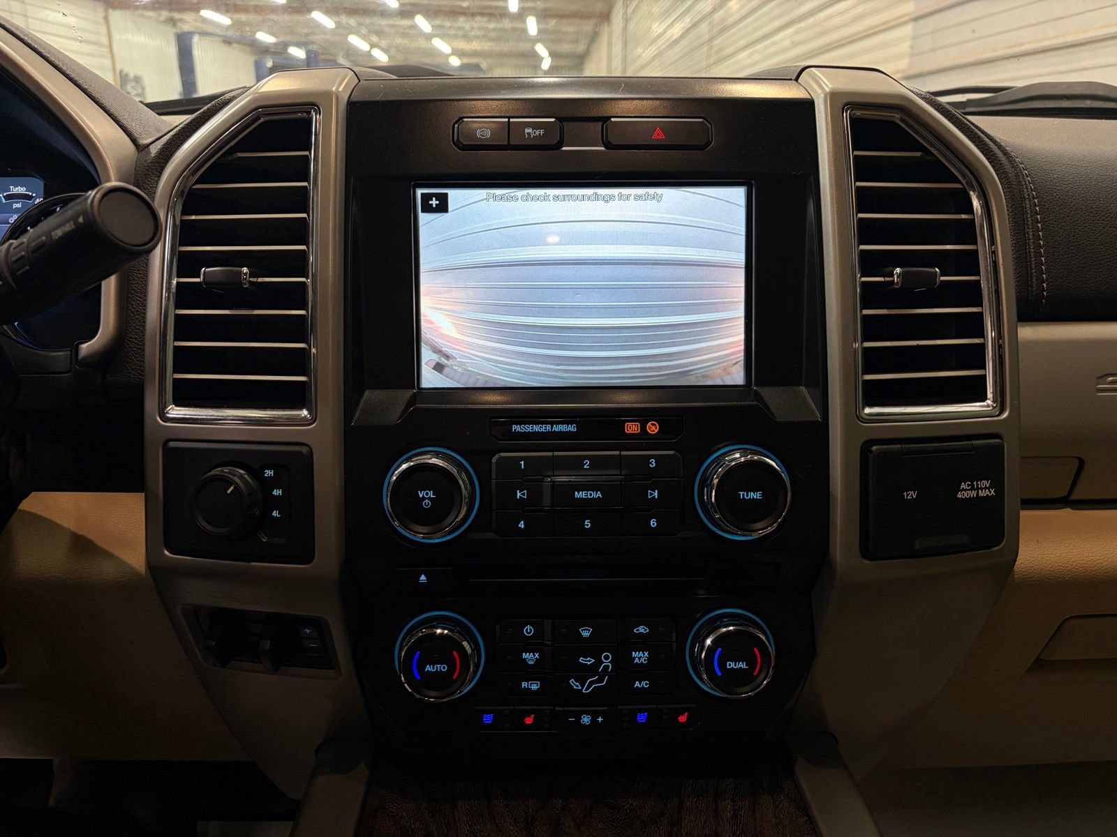 Used 2017 Ford F250 Lariat w/ Chrome Package AWD/4WD image 19