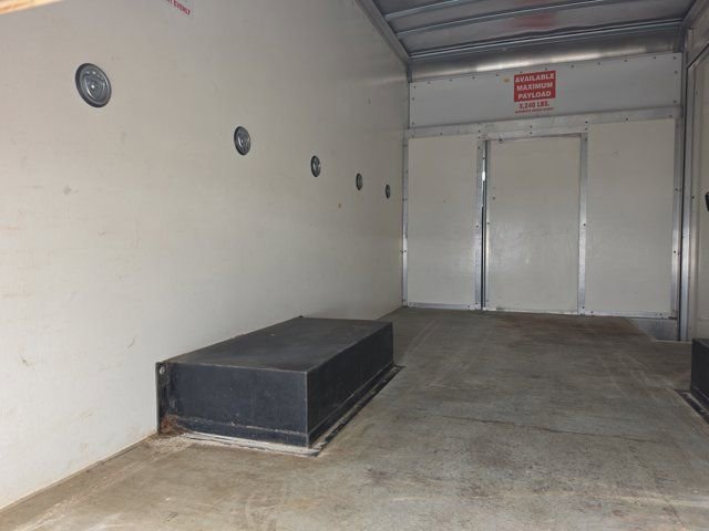 Certified 2022 Ford Transit 350 DRW RWD image 12