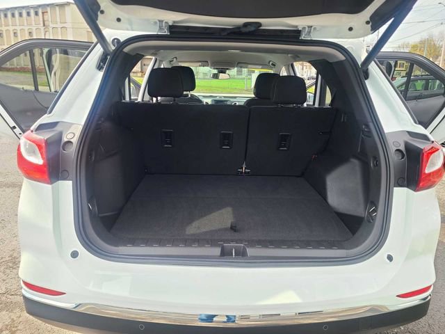 Used 2021 Chevrolet Equinox LT AWD/4WD image 24