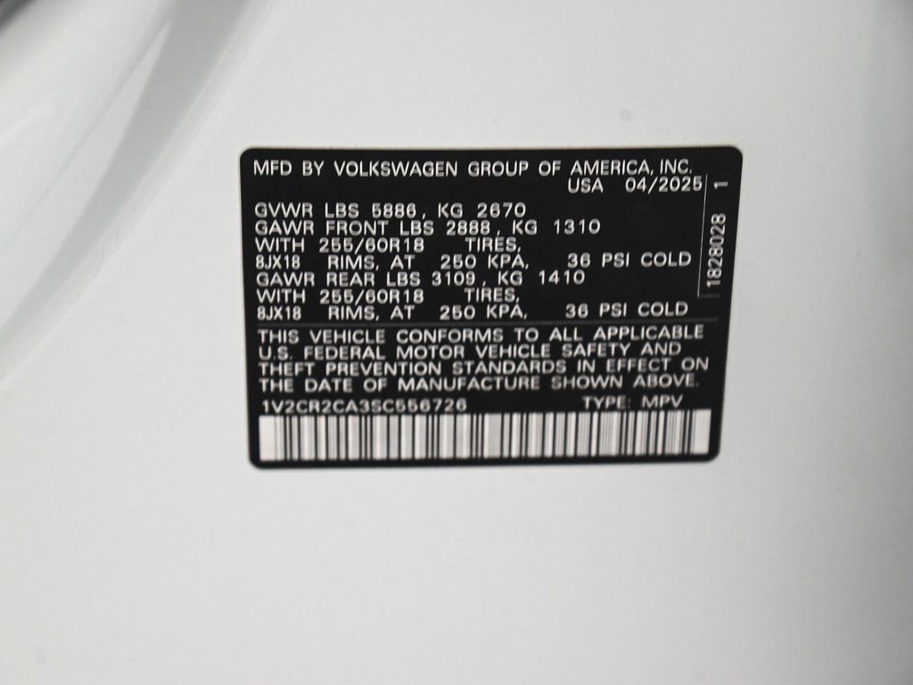 Used 2025 Volkswagen Atlas Peak Edition SE AWD/4WD image 17