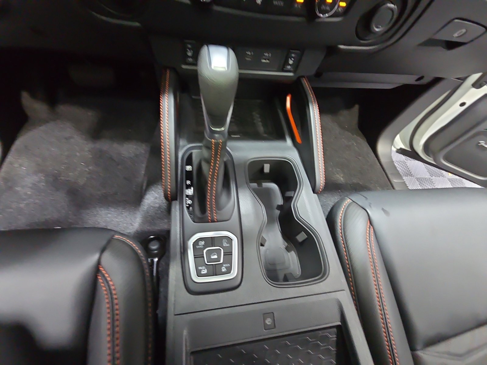 New 2026 Nissan Frontier PRO-4X image 15