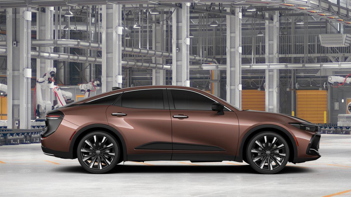 New 2026 Toyota Crown Platinum image 14