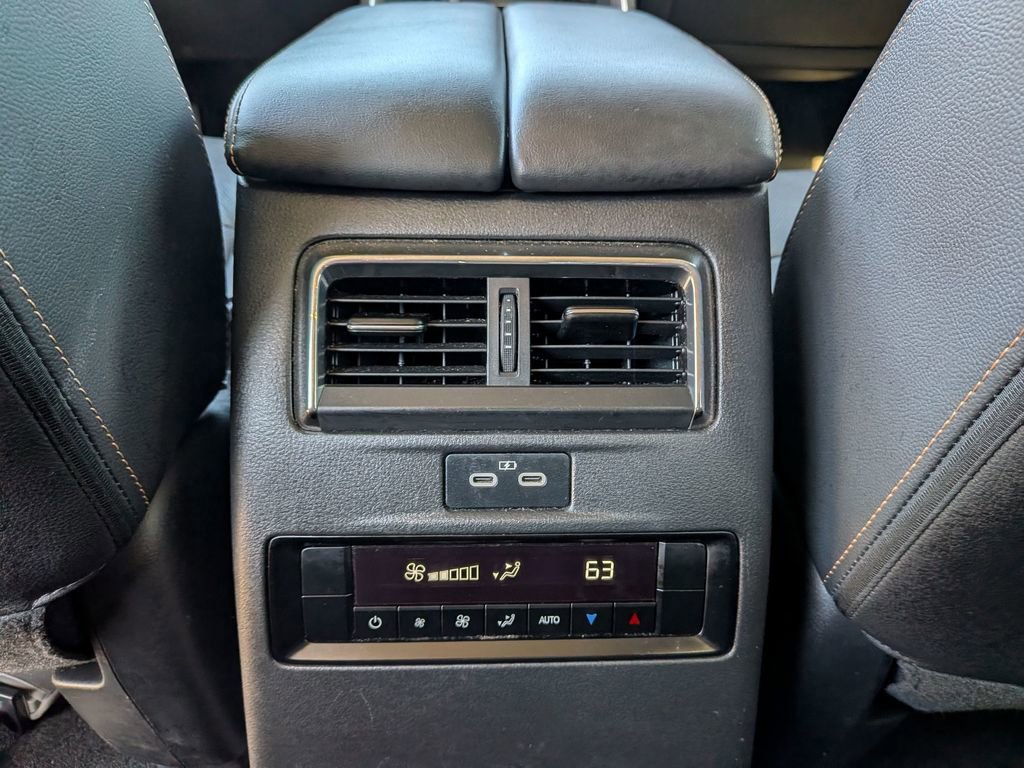 Used 2024 MAZDA CX-90 3.3 Turbo w/ Premium Package image 30