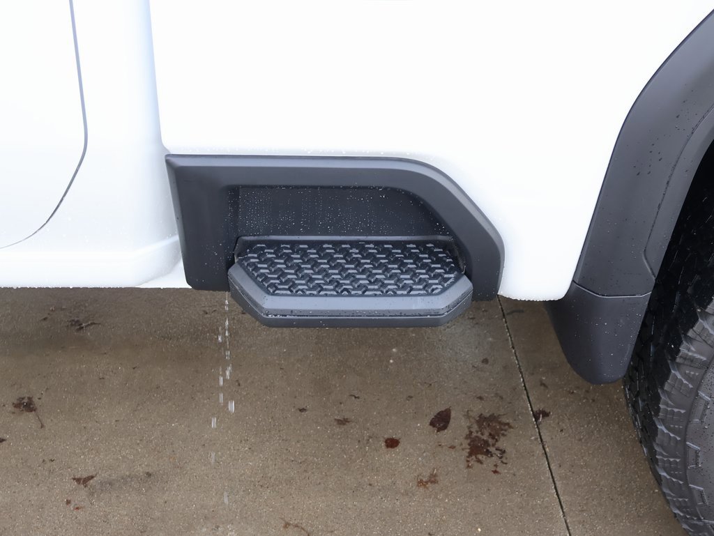 New 2026 GMC Sierra 2500 AT4 image 10