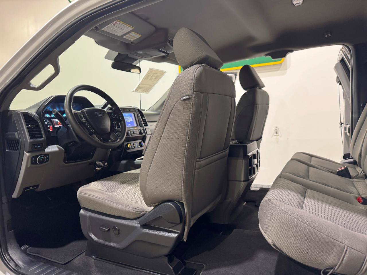 Used 2022 Ford F250 XLT w/ XLT Value Package AWD/4WD image 15