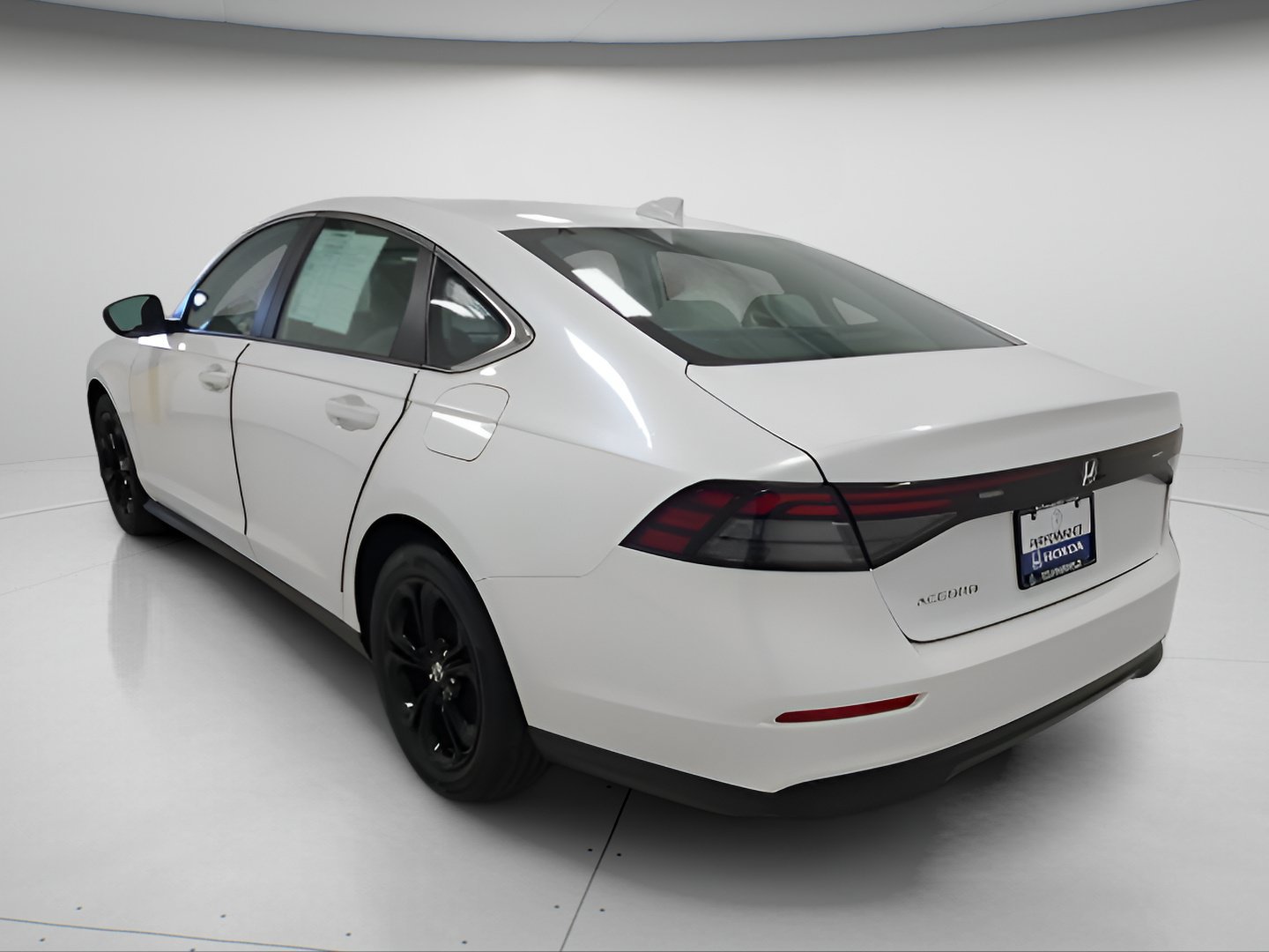 Used 2023 Honda Accord LX image 5