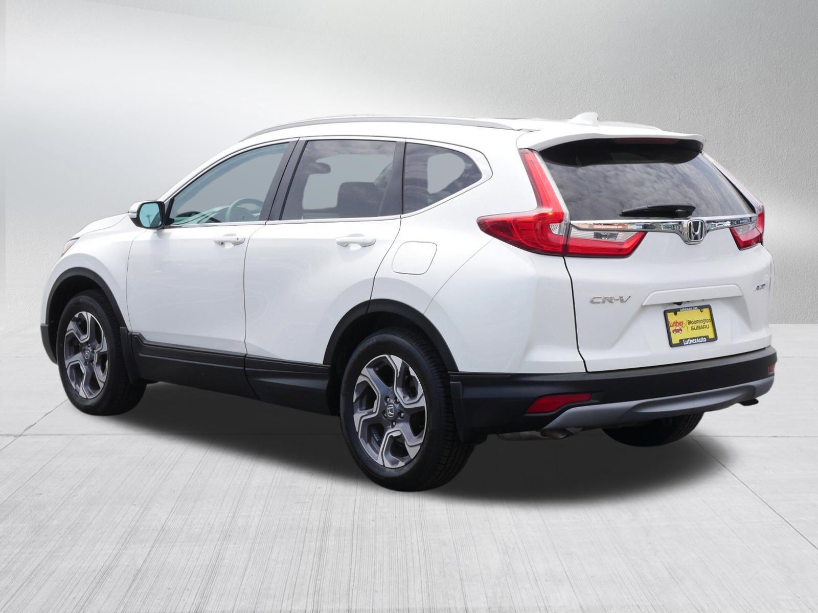 Used 2017 Honda CR-V EX image 5
