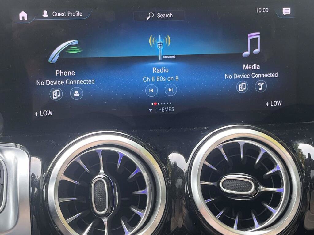 Certified 2023 Mercedes-Benz GLB 250 4MATIC w/ Premium Package image 23