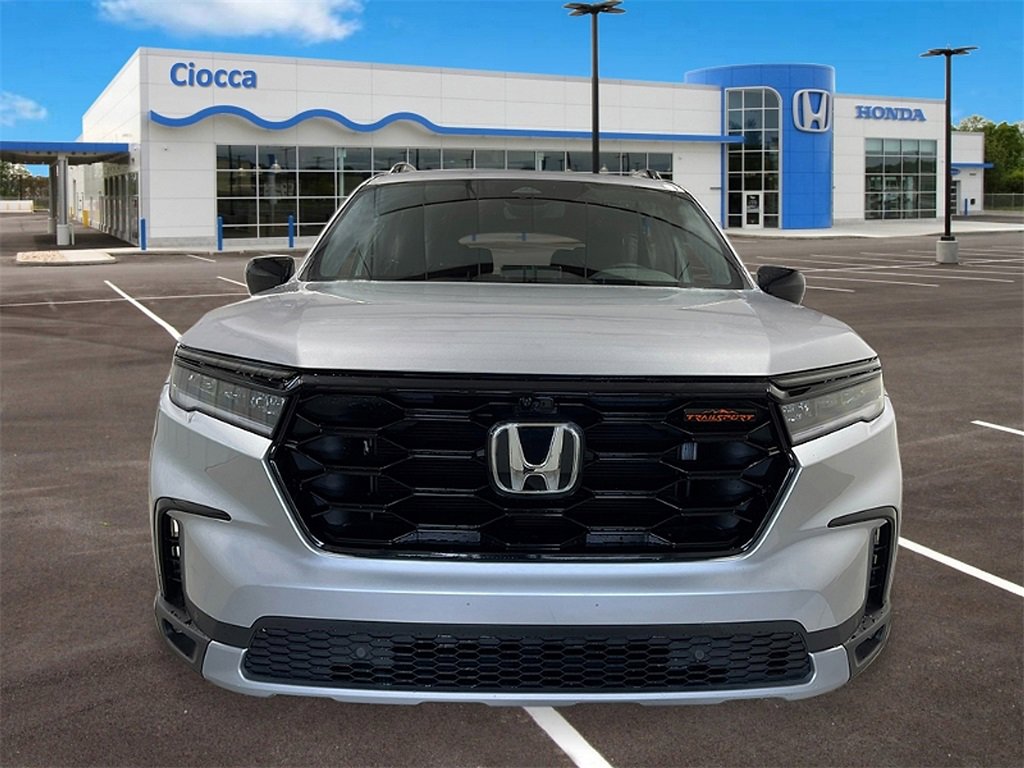 New 2025 Honda Pilot TrailSport image 10
