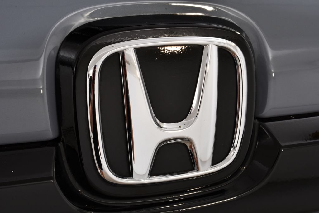 Used 2025 Honda Passport TrailSport image 23