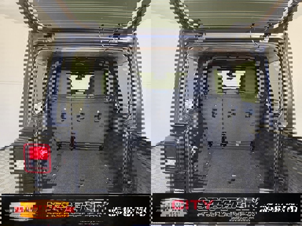 New 2026 Jeep Wrangler Unlimited Sport image 28